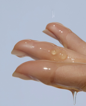Beyond Cleansing: 7 Unique Ways to Utilize Oil Cleansers